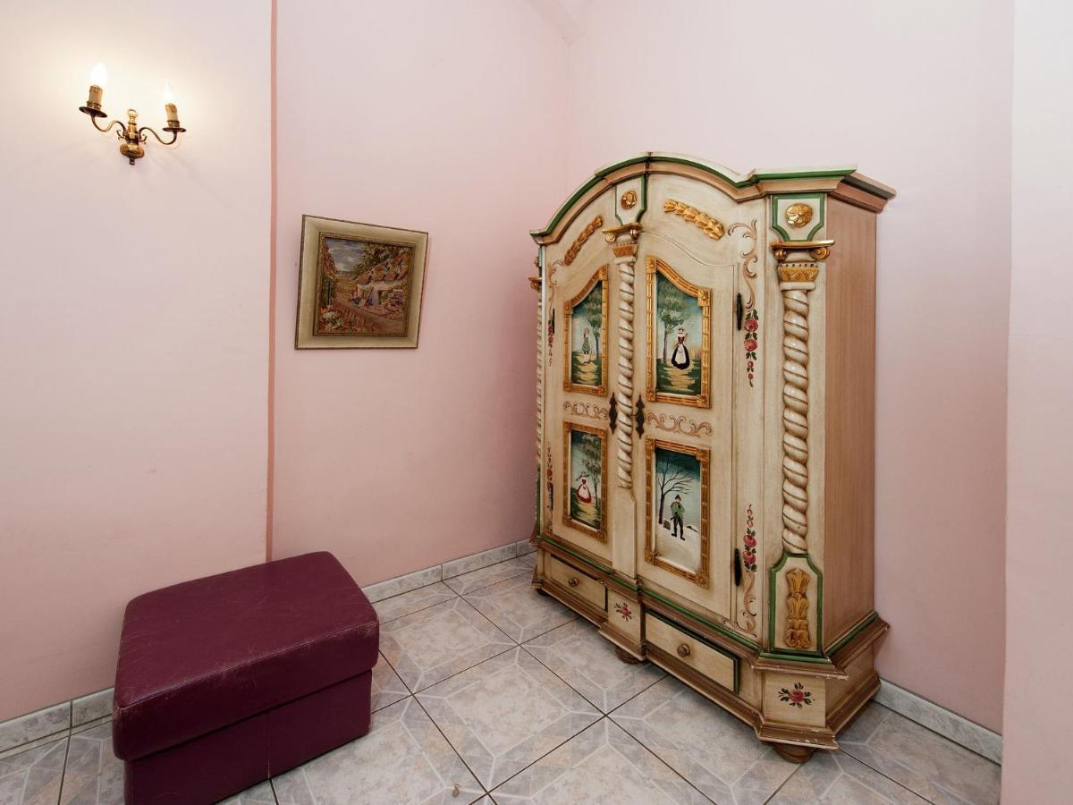 Vintage Apartment In Arzberg Triestewitz Buitenkant foto