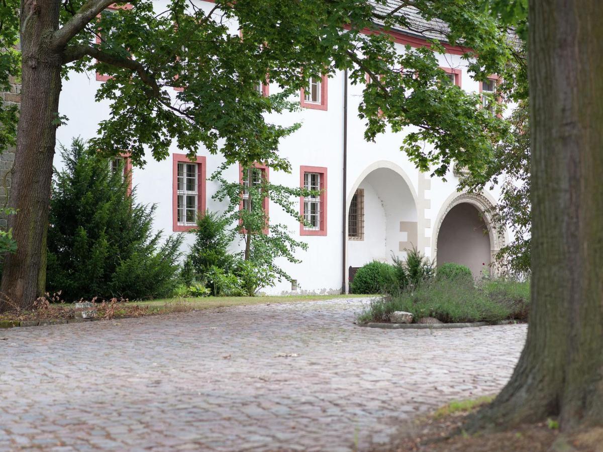 Vintage Apartment In Arzberg Triestewitz Buitenkant foto